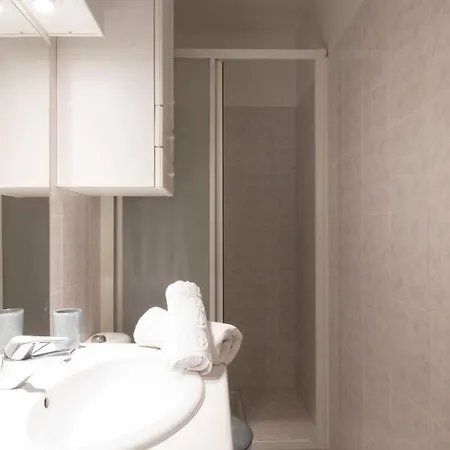 Apartment Jasmine Vieille *